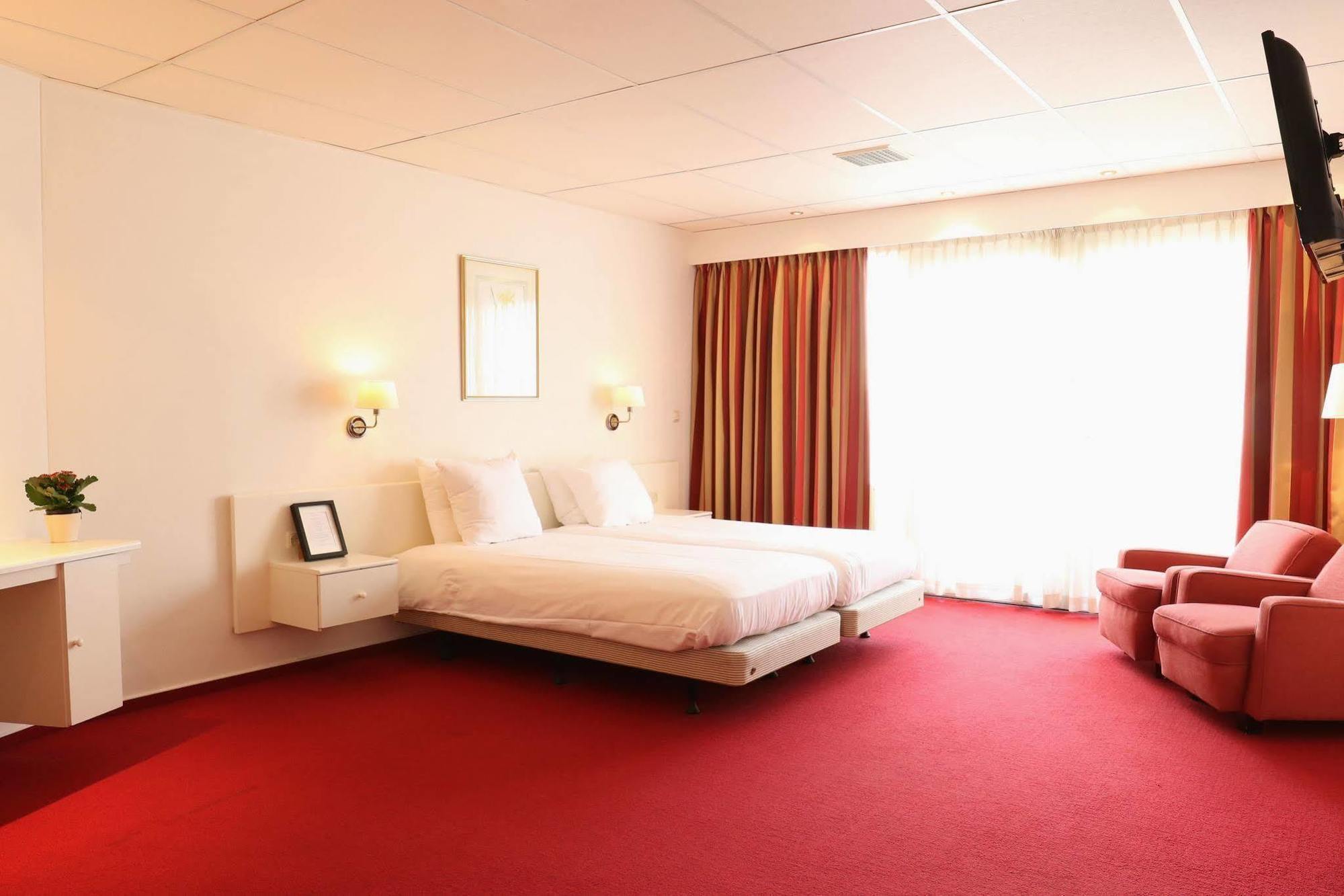 Js Hotel Epen Εξωτερικό φωτογραφία